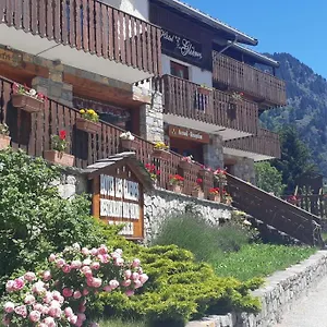 https://les-glieres-champagny-en-vanoise.hotels-rhonealpes.com