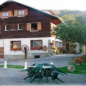 Auberge Du Rochasson Hotel